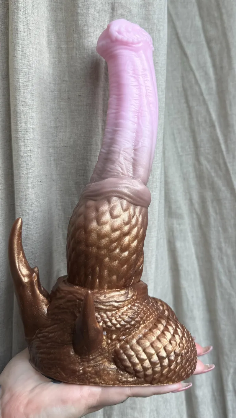 Thumbnail Delving into the World of BadDragon with AdPuzzleheaded8459