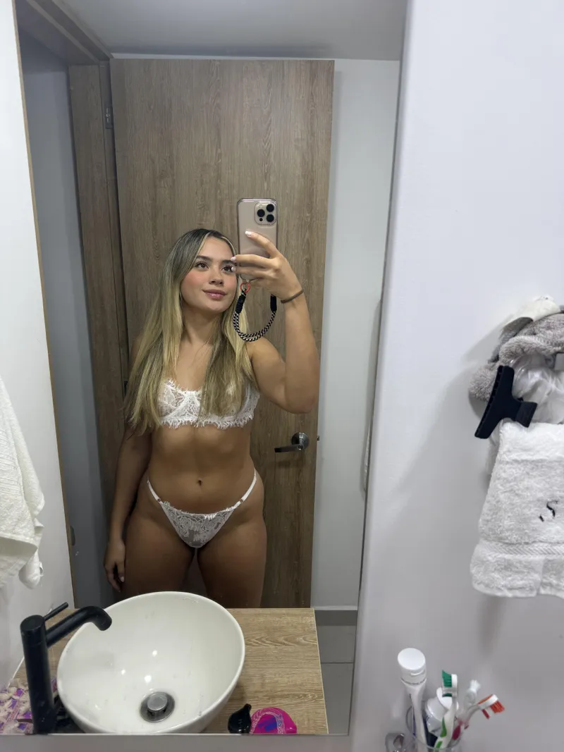 Thumbnail SabrinaZest41 Offers Playful Possibilities - Dive into Sluts of OnlyFans | Slutsofonlyfans