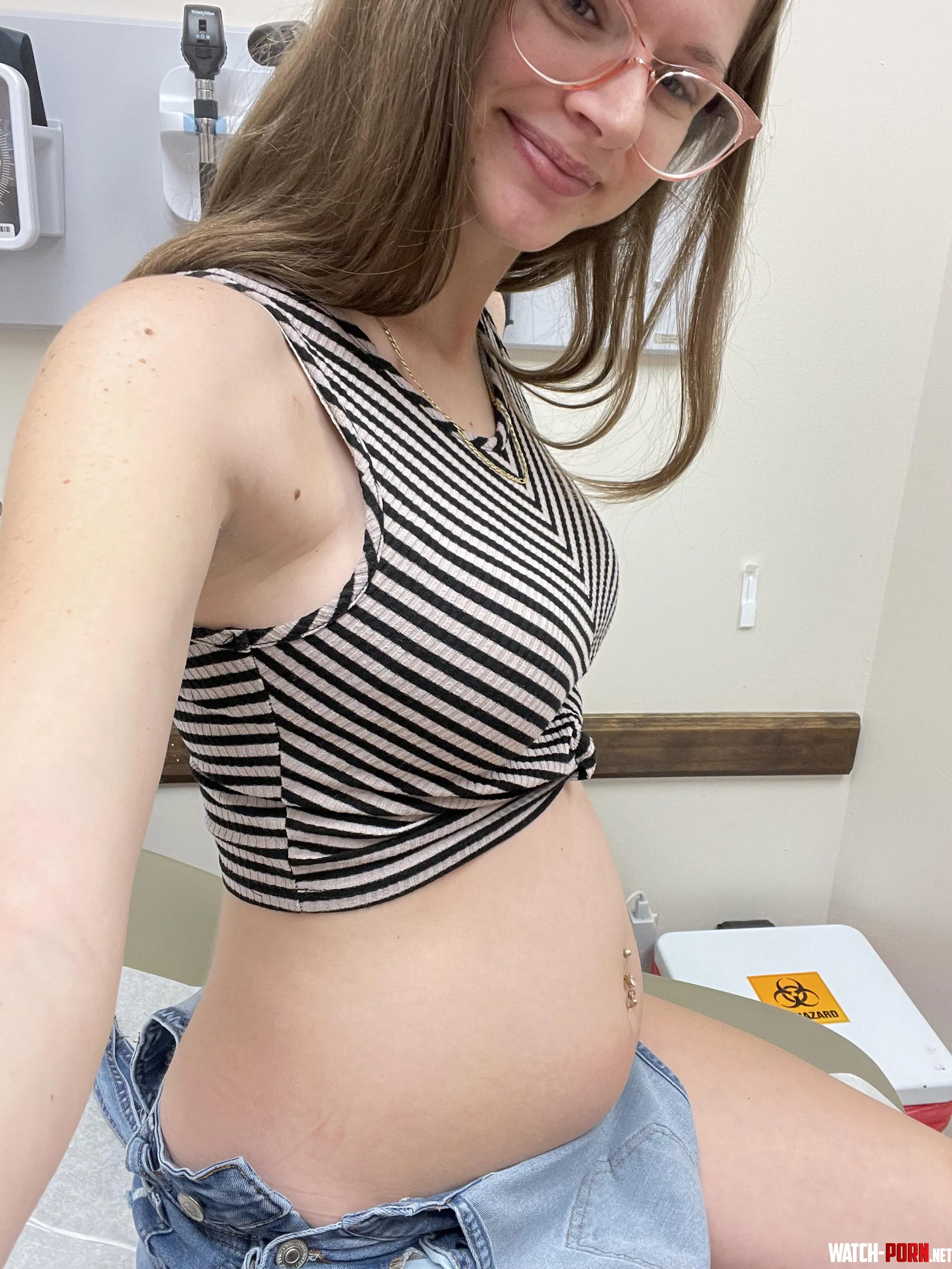 16 weeks pregnant by OgTropicanak