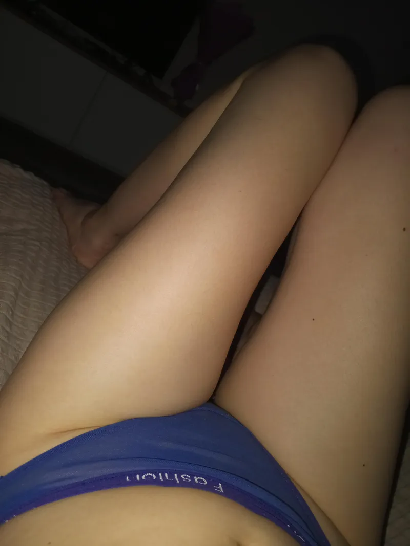 Thumbnail ElenChertovskaya Urges: Get Intimate Between My Legs