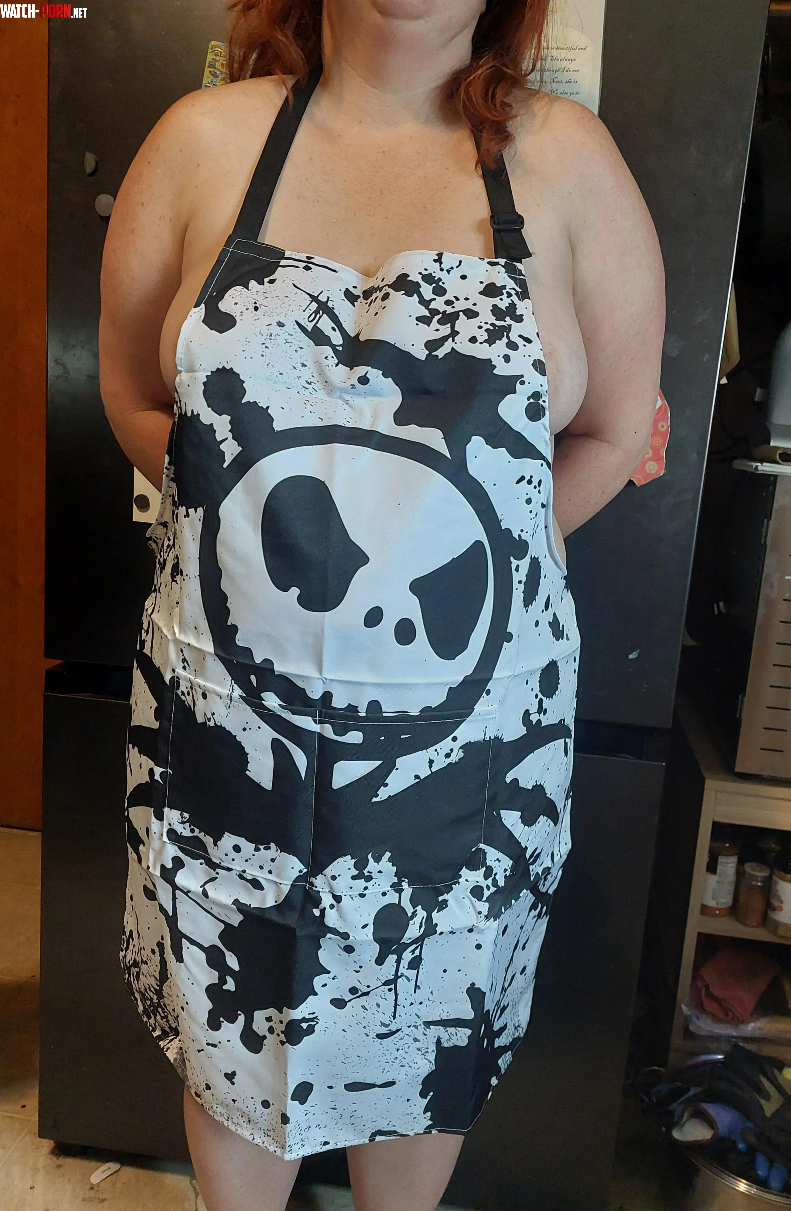Hubby just got off work and one of his friends is stopping by for drinks...what you think of my outfit for them, while I make an upside-down pineapple cake? by tequila-sin