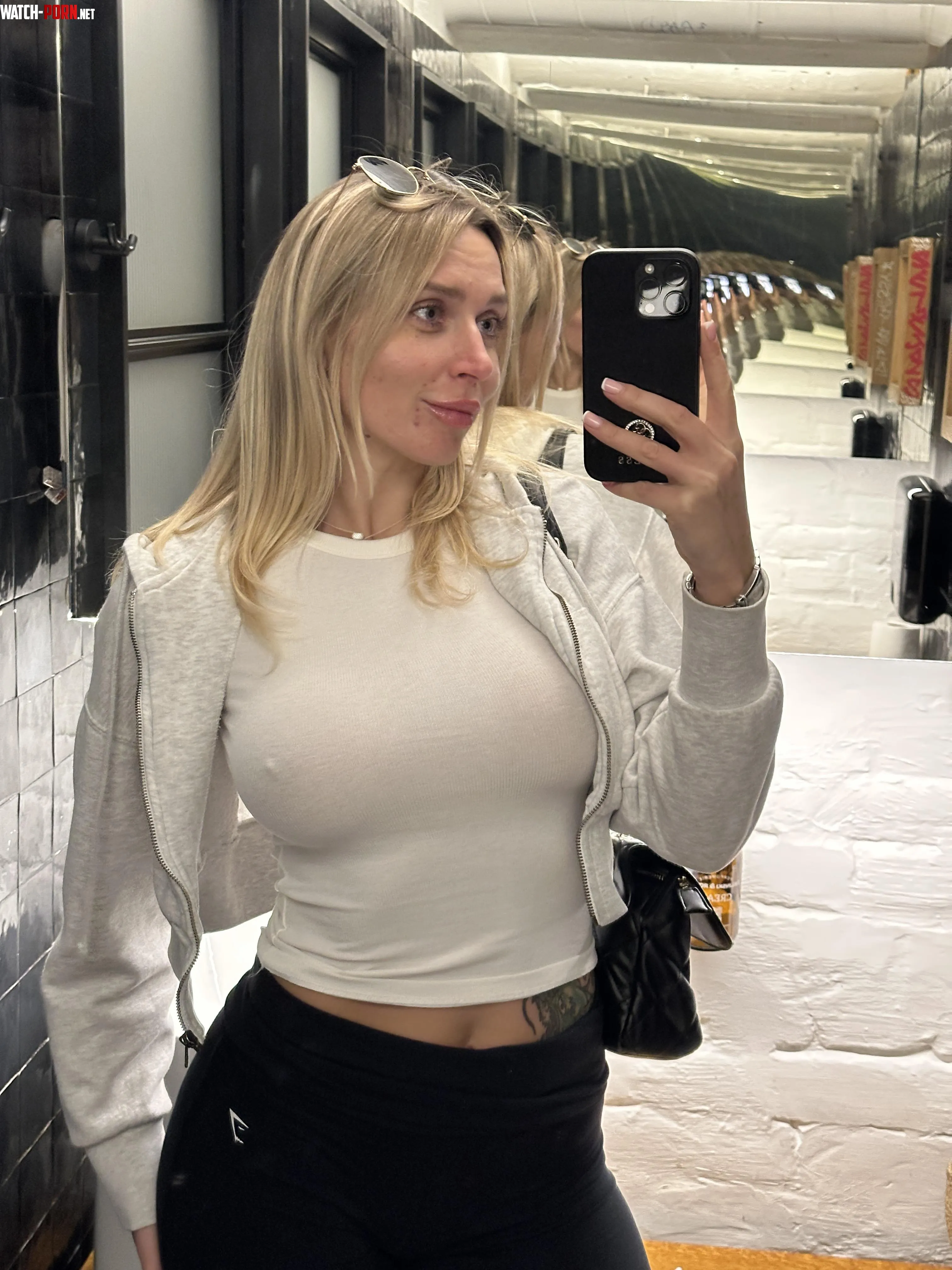 Blonde and sexy enough? by charmingBrandyy
