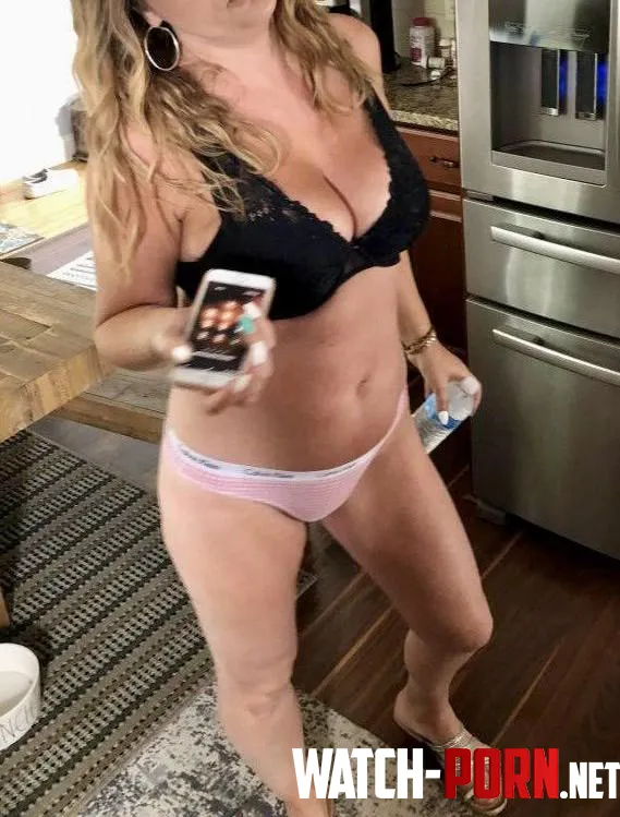 Wife in slut training by dirtylife888
