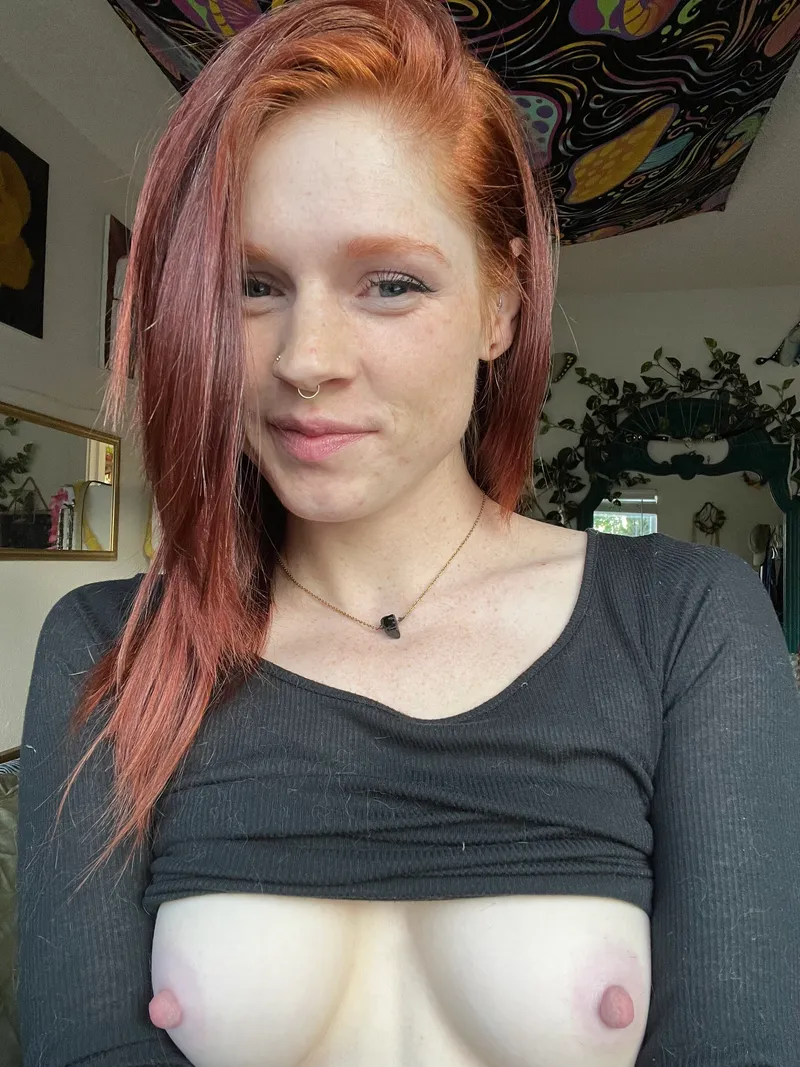 Thumbnail Soft Light, Soft Eyes: An Exploration of Redheads by Takingit_badly
