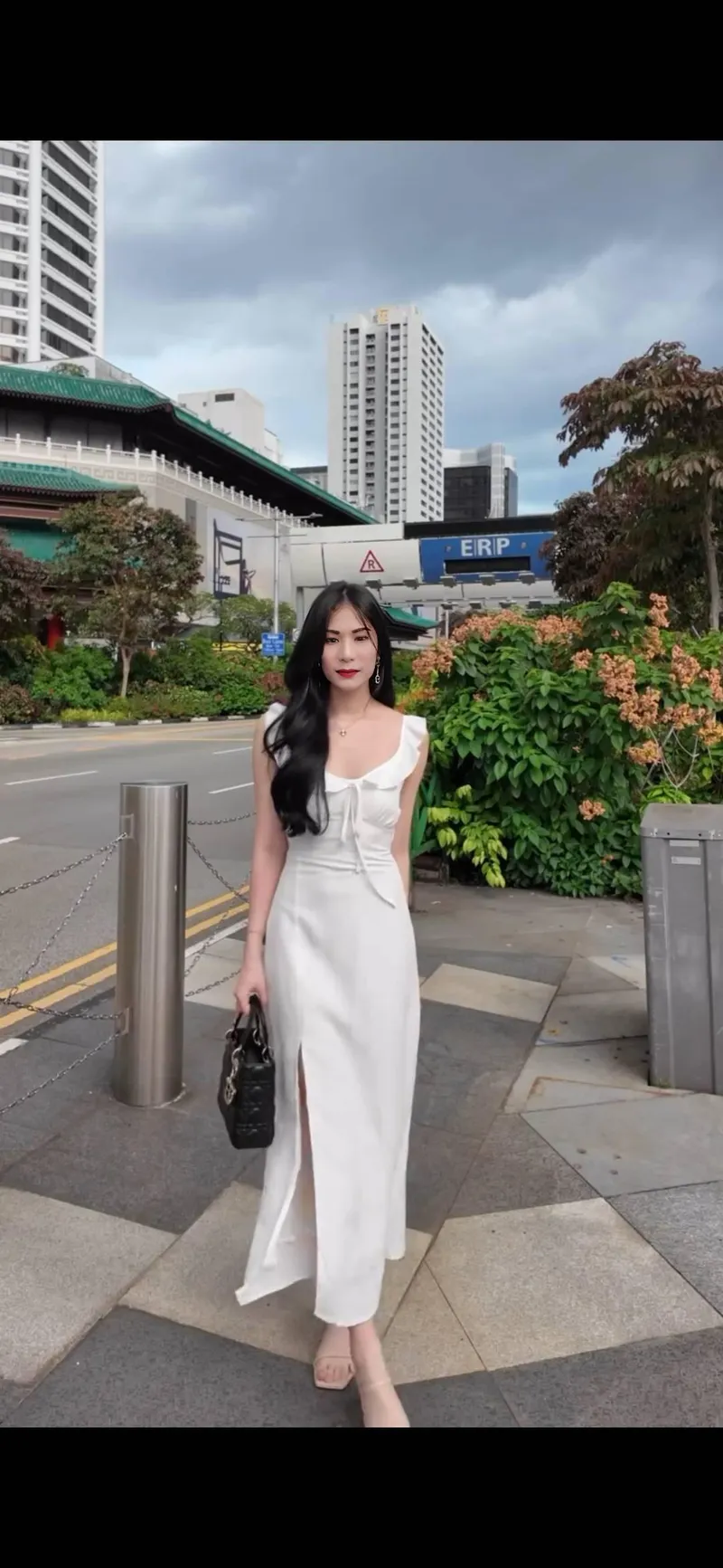 Thumbnail Express_Following_34's Adventure Out with Wife | Asiansissification