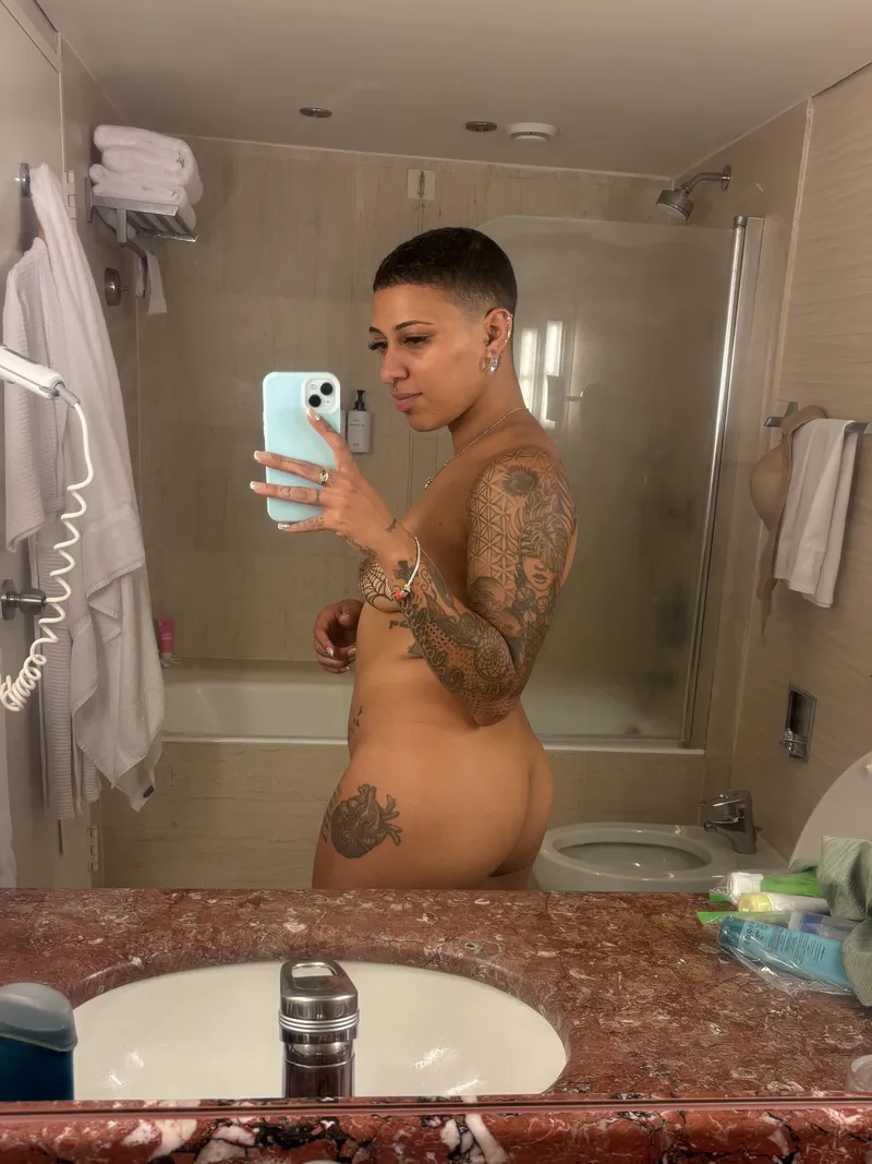 Thumbnail Unapologetic Short Hair Confidence by macncheesin69 on shorthairchicks