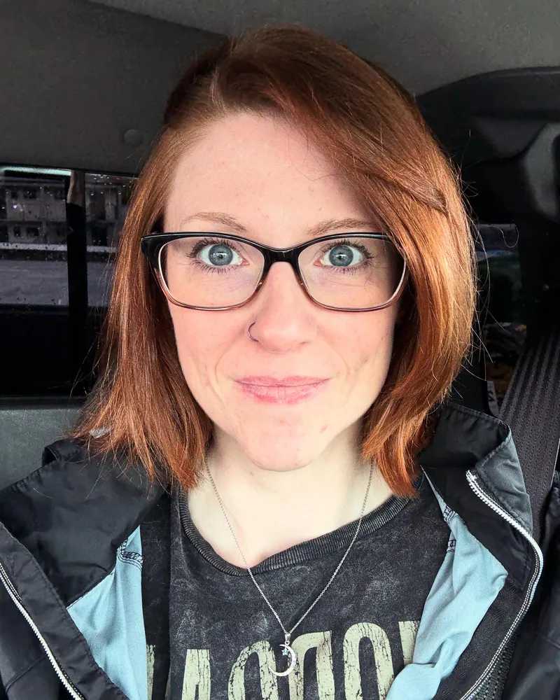 Thumbnail xoGingersnapxo03's Bold Hair Transformation on shorthairchicks