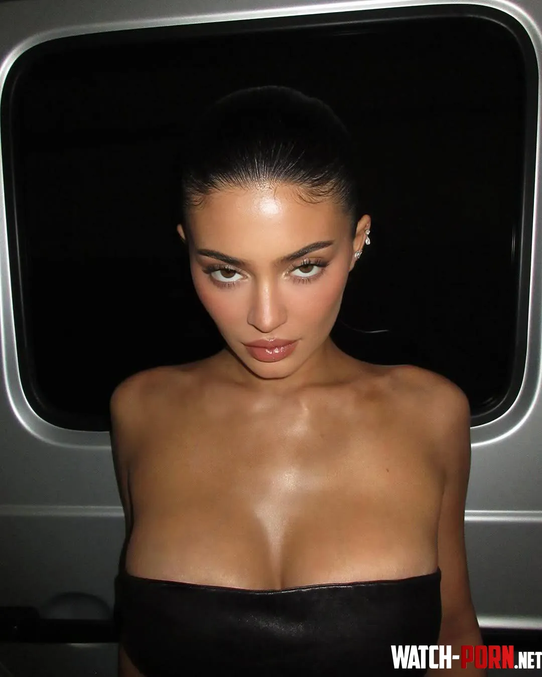 Kylie Jenner by Thick-Telephone5421