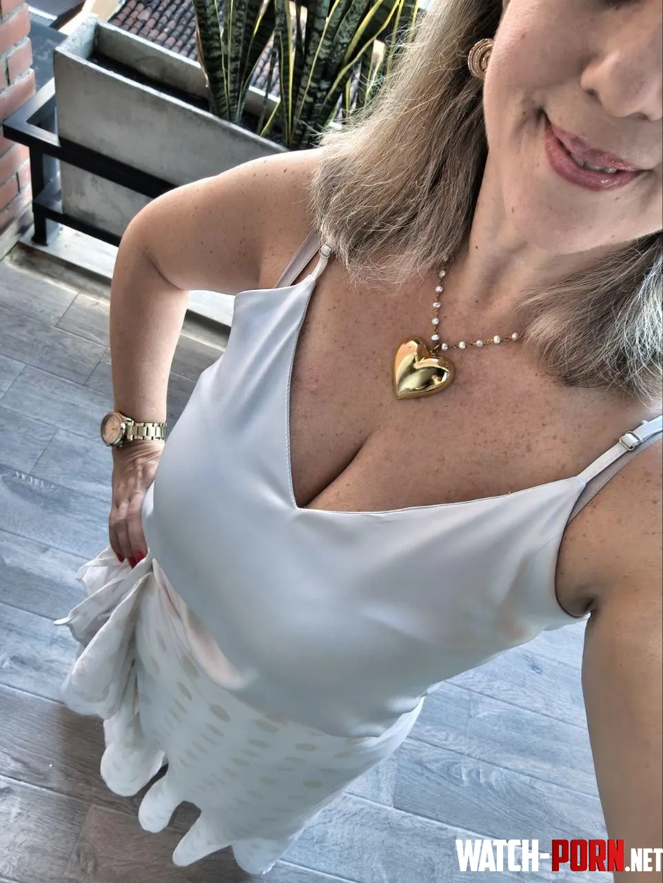 50yo single Momma but proud of my age by Sarah_Diaz