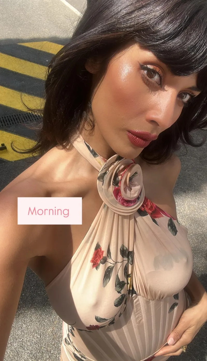Thumbnail Jameela Jamil: A Look into Iconic Style | cult_classic_87 | Celebswithbigtits