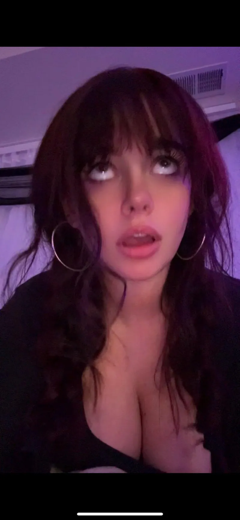 Thumbnail Daring Moments in Downblouse - Caught in the act by lizz20f