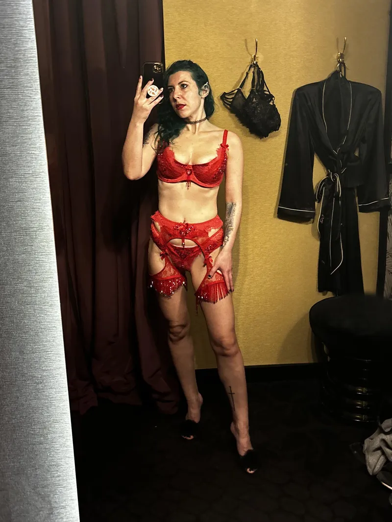 Thumbnail Effortless Selfies: Flirty Flashing in This Dress | Author: Stop_Hammerzeit | Nude_Selfie