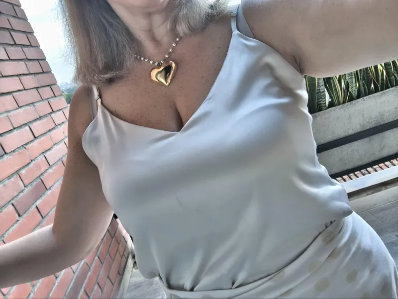 Thumbnail Sarah_Diaz: Embracing New Beginnings at 50 | gilf