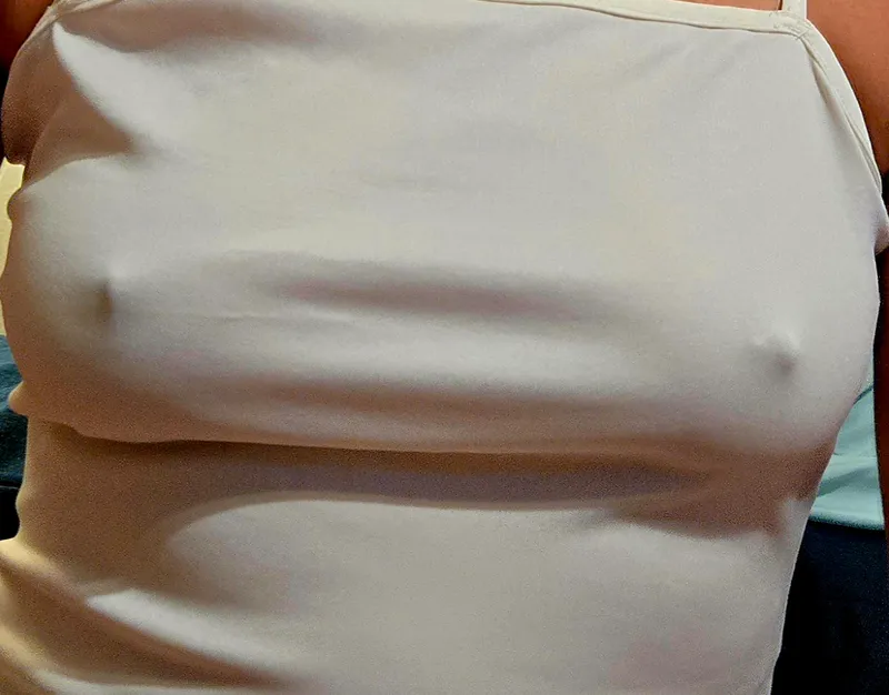 Thumbnail Stylish Confidence: Feeling Sexy in Sheer Shirts