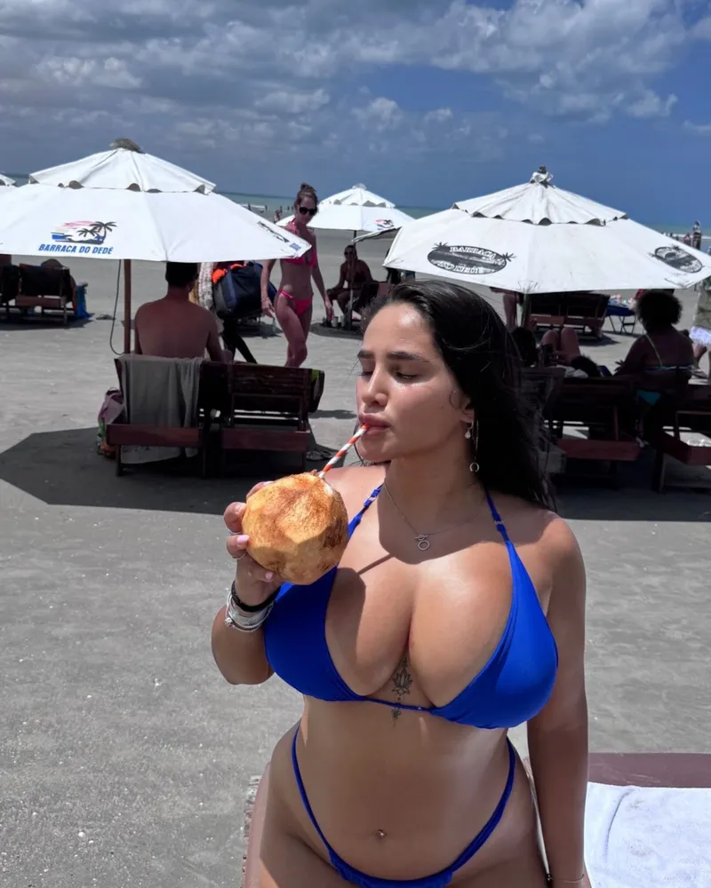 Thumbnail MotorMarketing8921 Explores Coconuts in Bigtitsinbikinis Category