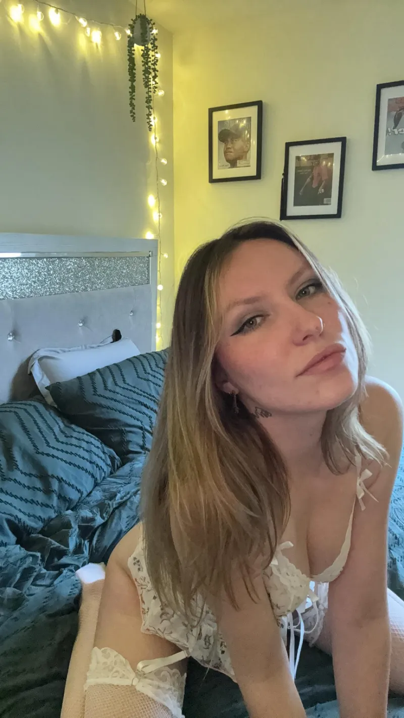 Thumbnail Worth It: Next Obsession Revealed by stacysmilf on OnlyFans101