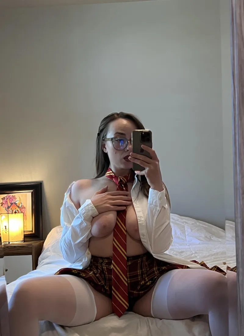 Thumbnail Magical Gryffindor Student Cosplay by Knollknockyknees643 | NudeCosplay Category