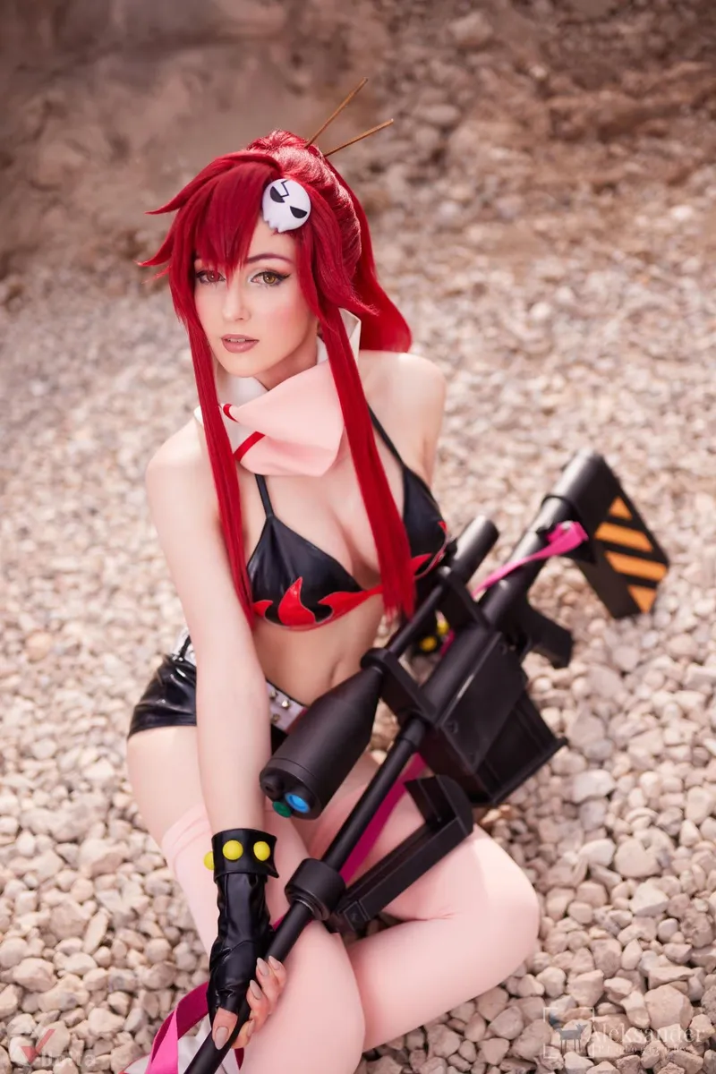 Thumbnail bellatrix_aiden Mesmerizes with Yoko Littner Cosplay