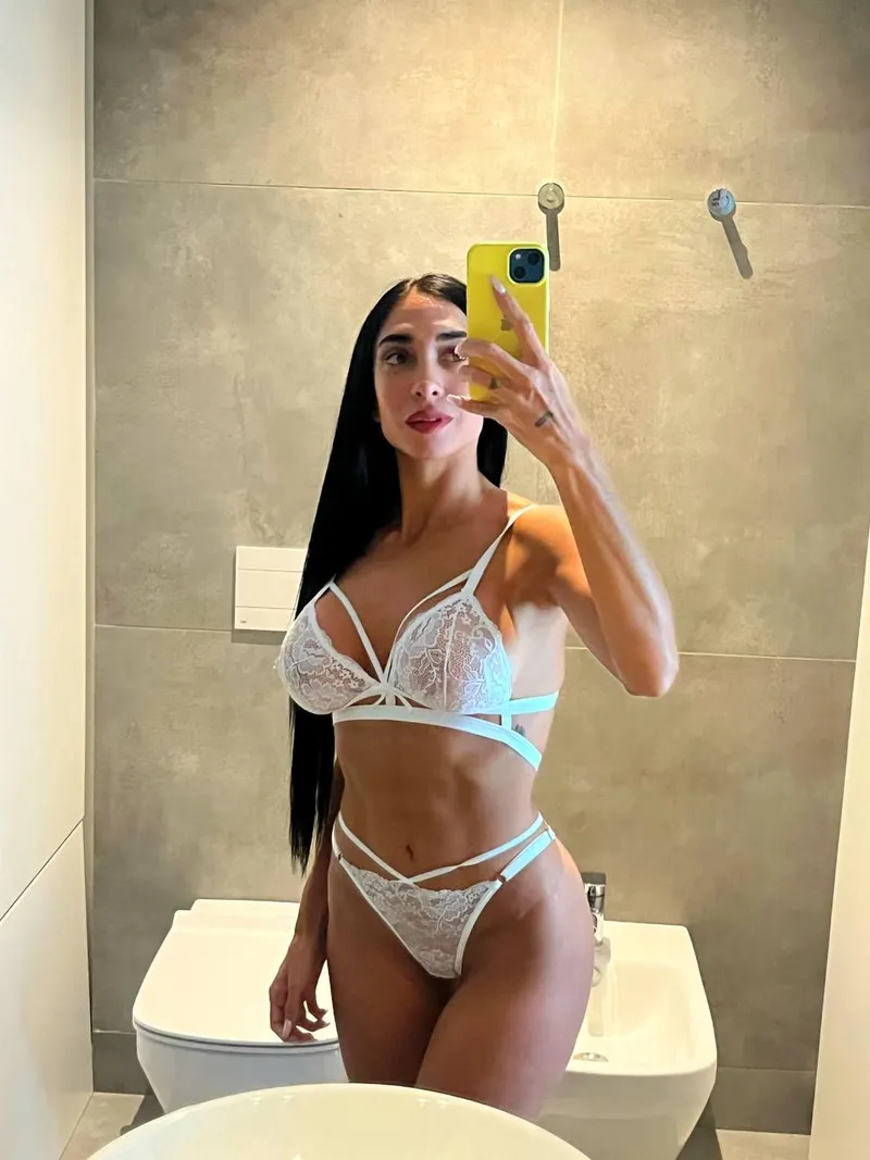 Thumbnail MyNameIsAzul Introduces the Tempting (@azuul520) [OnlyFans] | Explore the World of babesdirectory