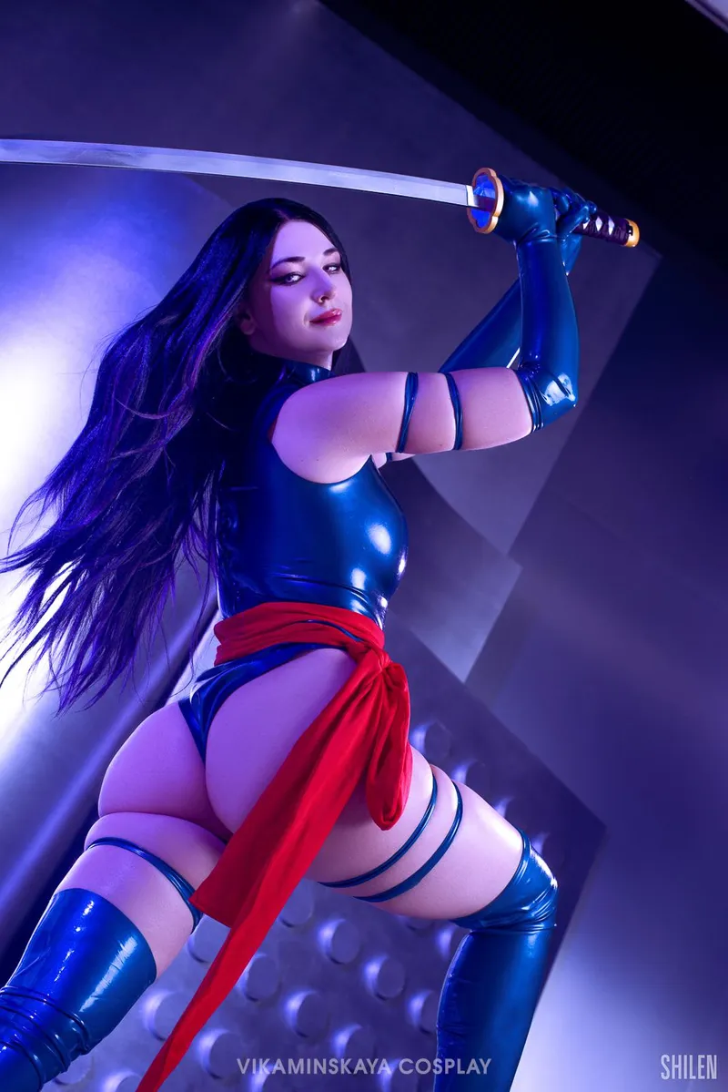 Thumbnail Vikaminskaya Nails Psylocke Cosplay | Cosplaybutts