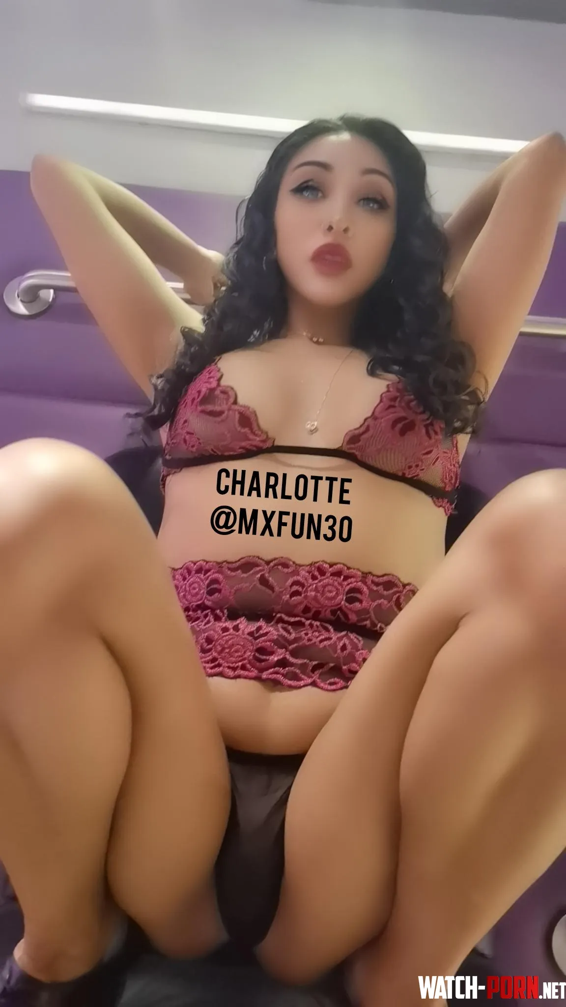 Come to eat mommys pussy by Mxfun30