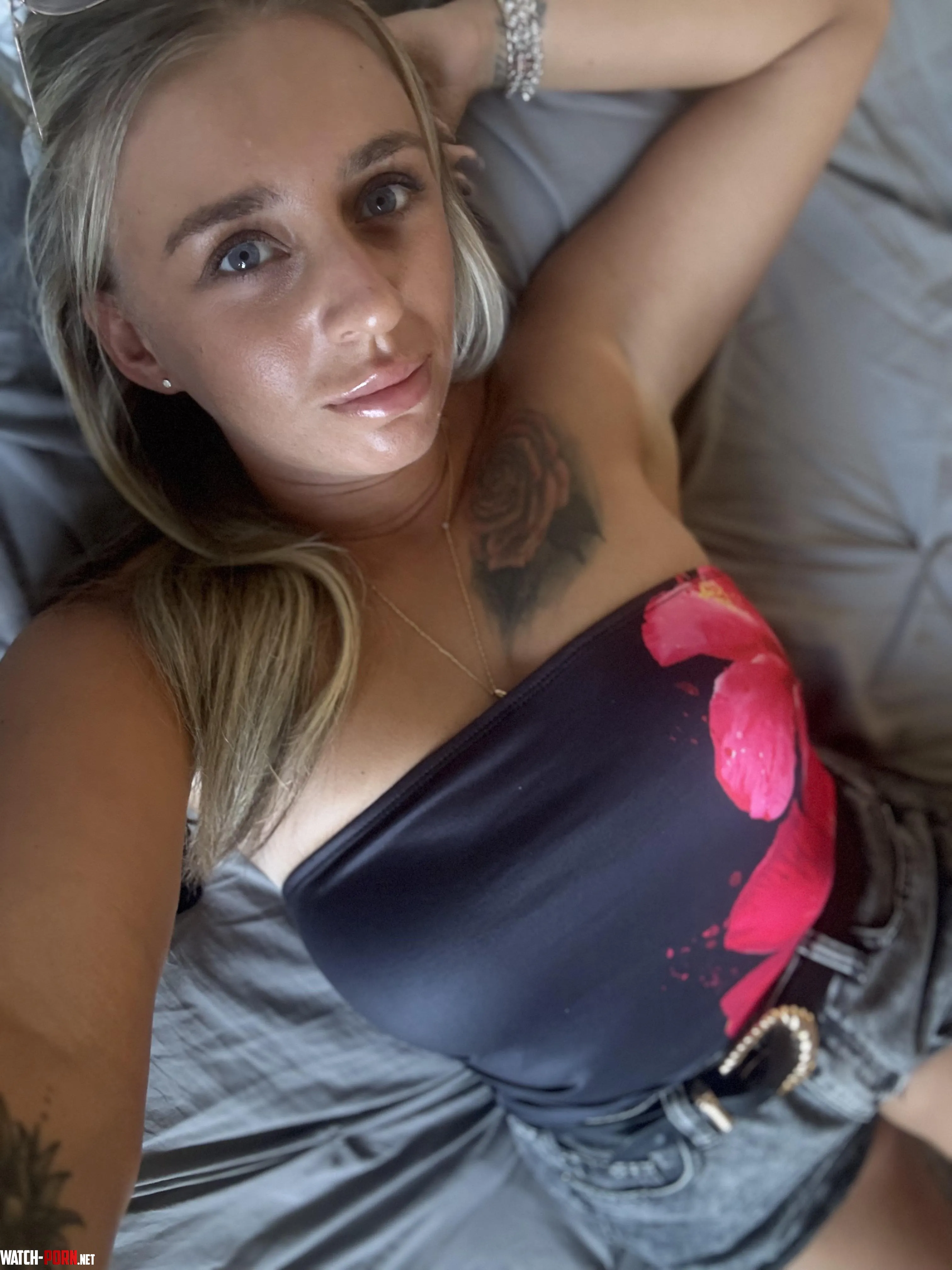 This is me, 30 year old mommy by Lauryn94OF