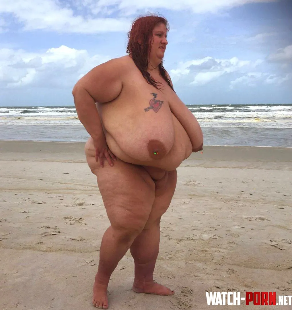 Ssbbw naked by Green-Salary9555