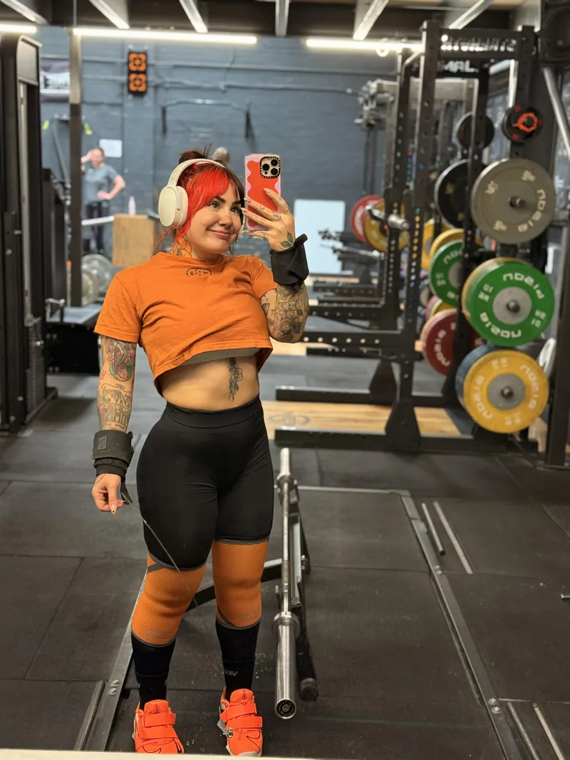 Thumbnail Oops. Favorite Color Guess by power_midget in the ThickFit Category