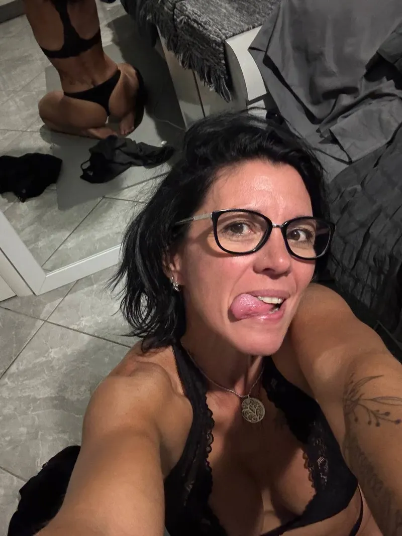 Thumbnail Revealing 50F Secrets - Dive into realsexxyladdyy's World