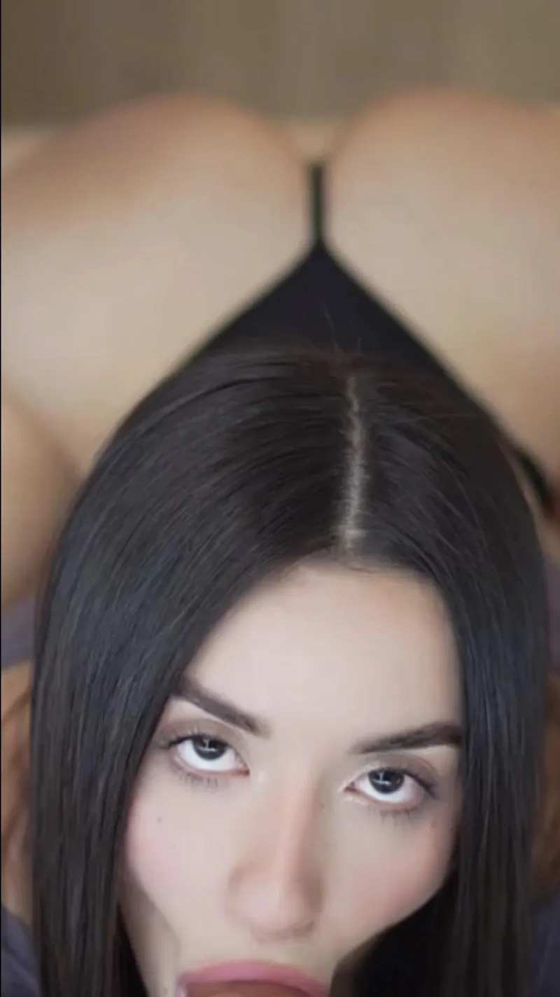 Thumbnail Uncover the Beauty: Exploring the Mystery | SauceforNSFWads