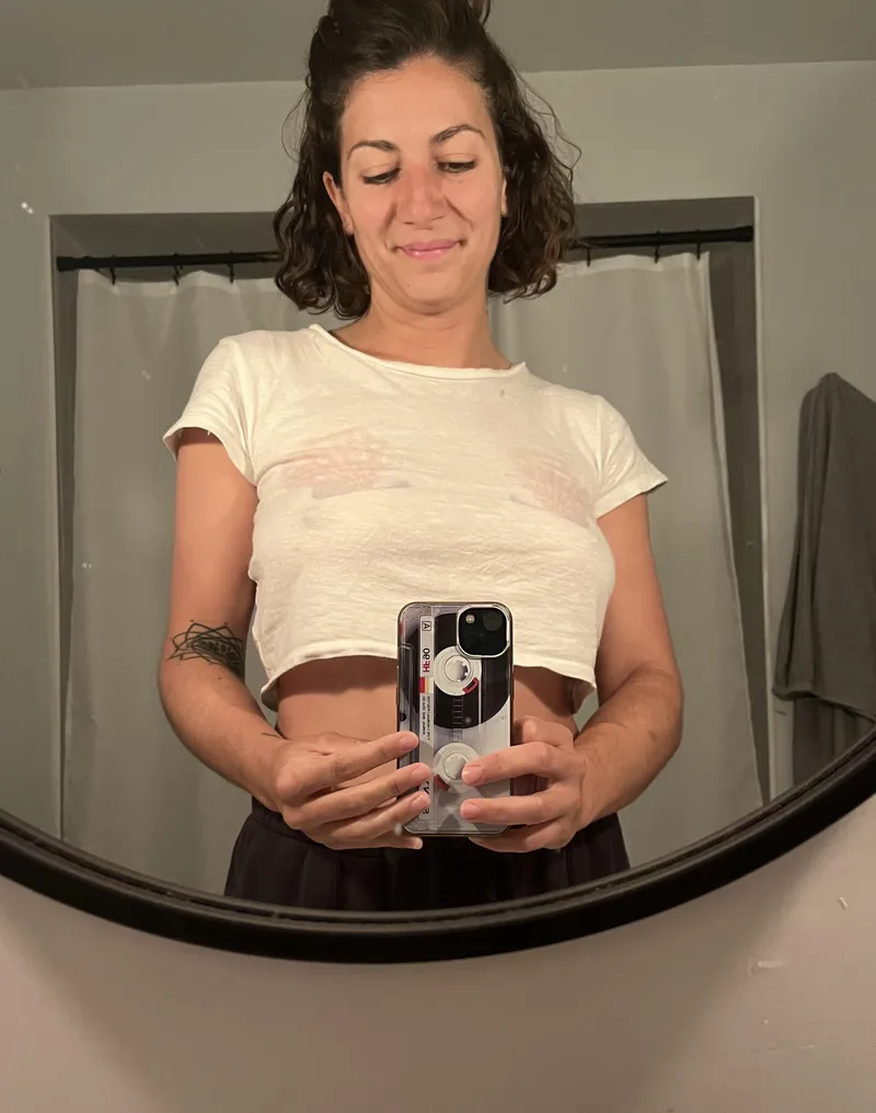 Thumbnail Feeling Cute in a Crop Top by maplesyrup_girl