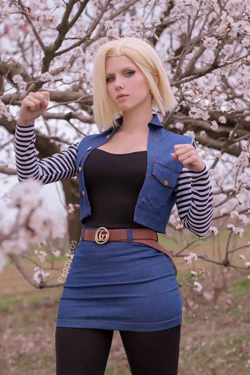 Thumbnail Impressive Android 18 Cosplay by Peppy_cos | peppy_cos