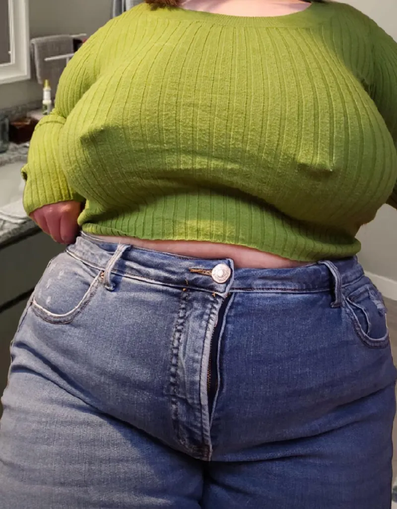 Thumbnail Cute and Sassy: Embracing BBW Persona | BBW