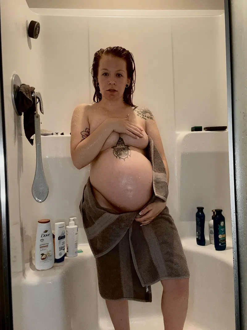 Thumbnail Oiling Up for Pleasure: wildlymee Shares PregnantPetite Fantasies