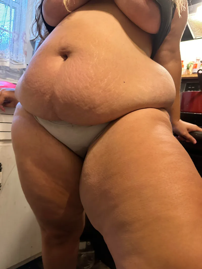 Thumbnail Overcoming Doubts: Empowering Confidence in Chubby Figures by abigailgray256