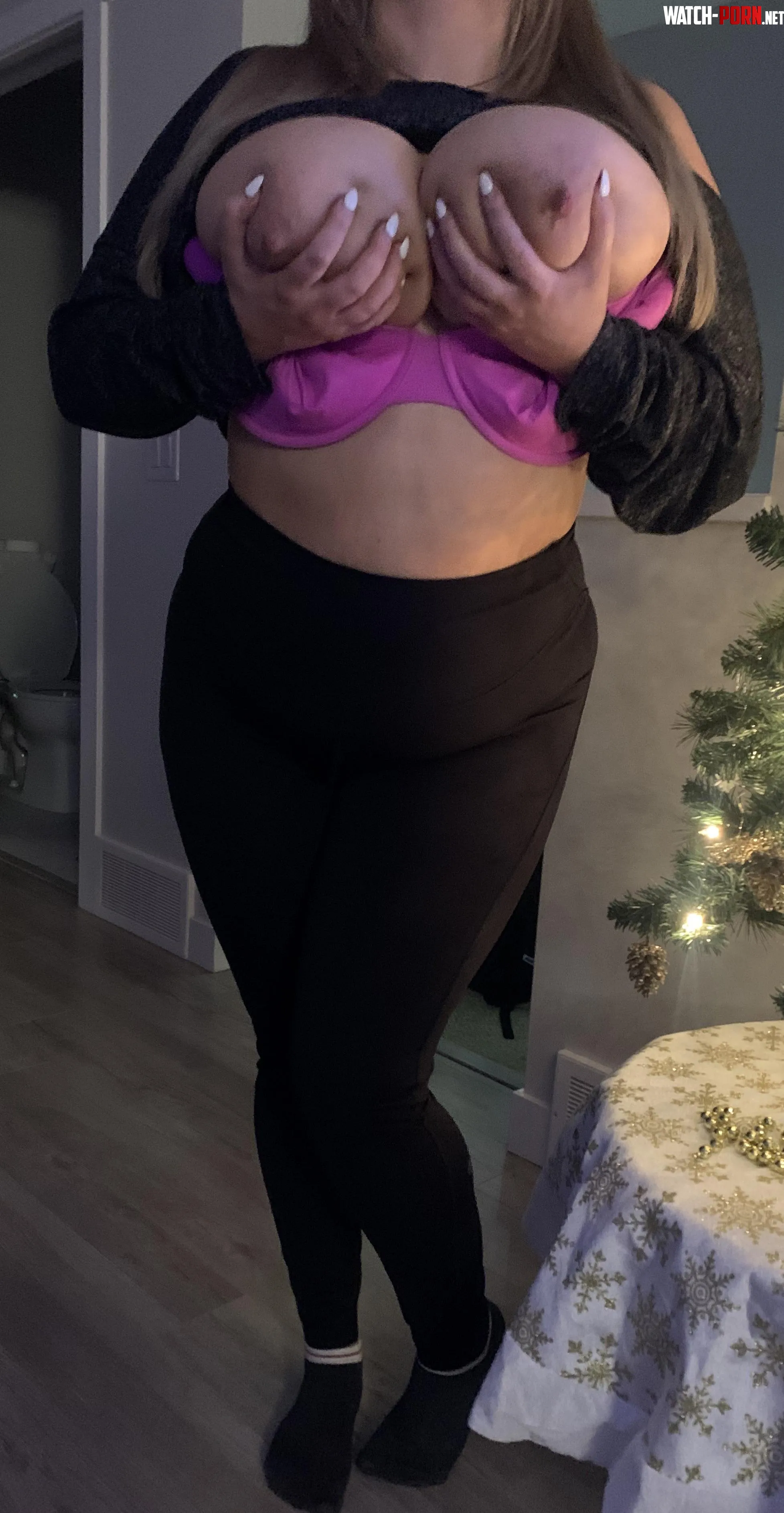 Can you handle these, because I can’t by Bustyhousewifey