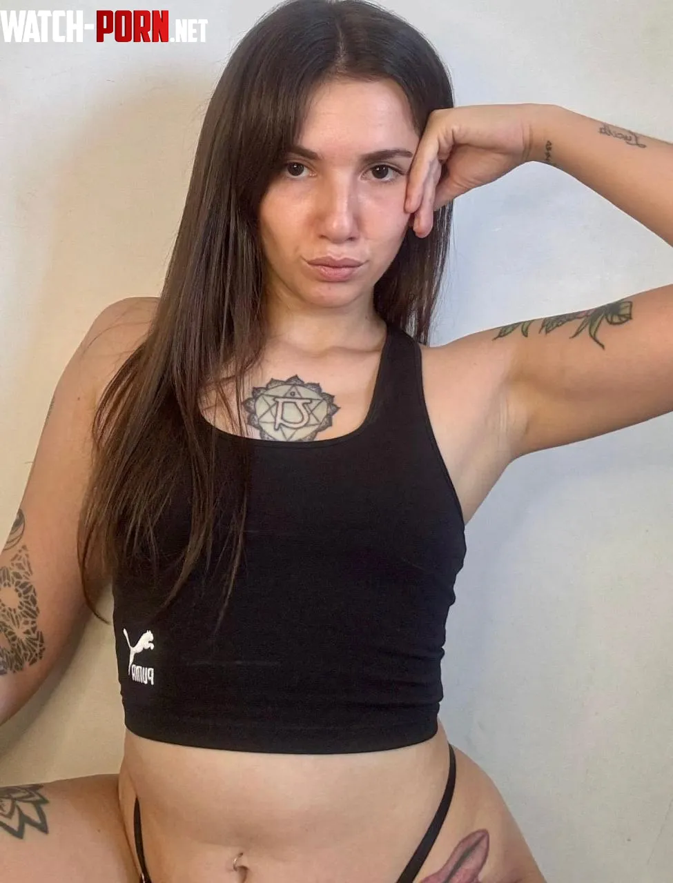 say ur age then check your inbox by Sexykate_babygirl