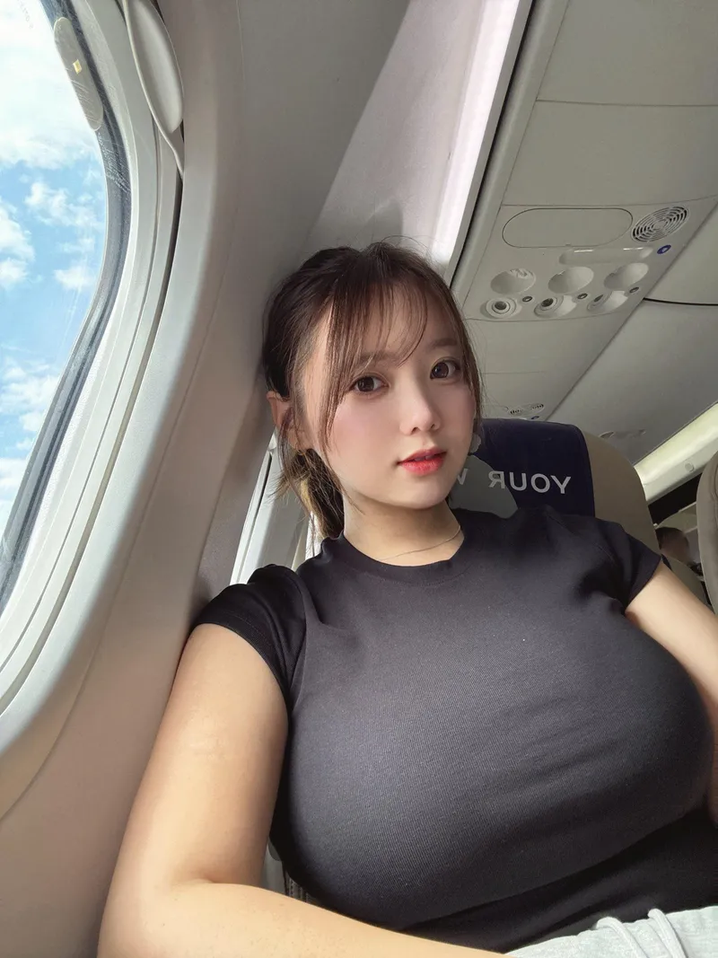 Thumbnail Esil Radiru from Solo Leveling by MollyRedWolf | NSFWCostumes