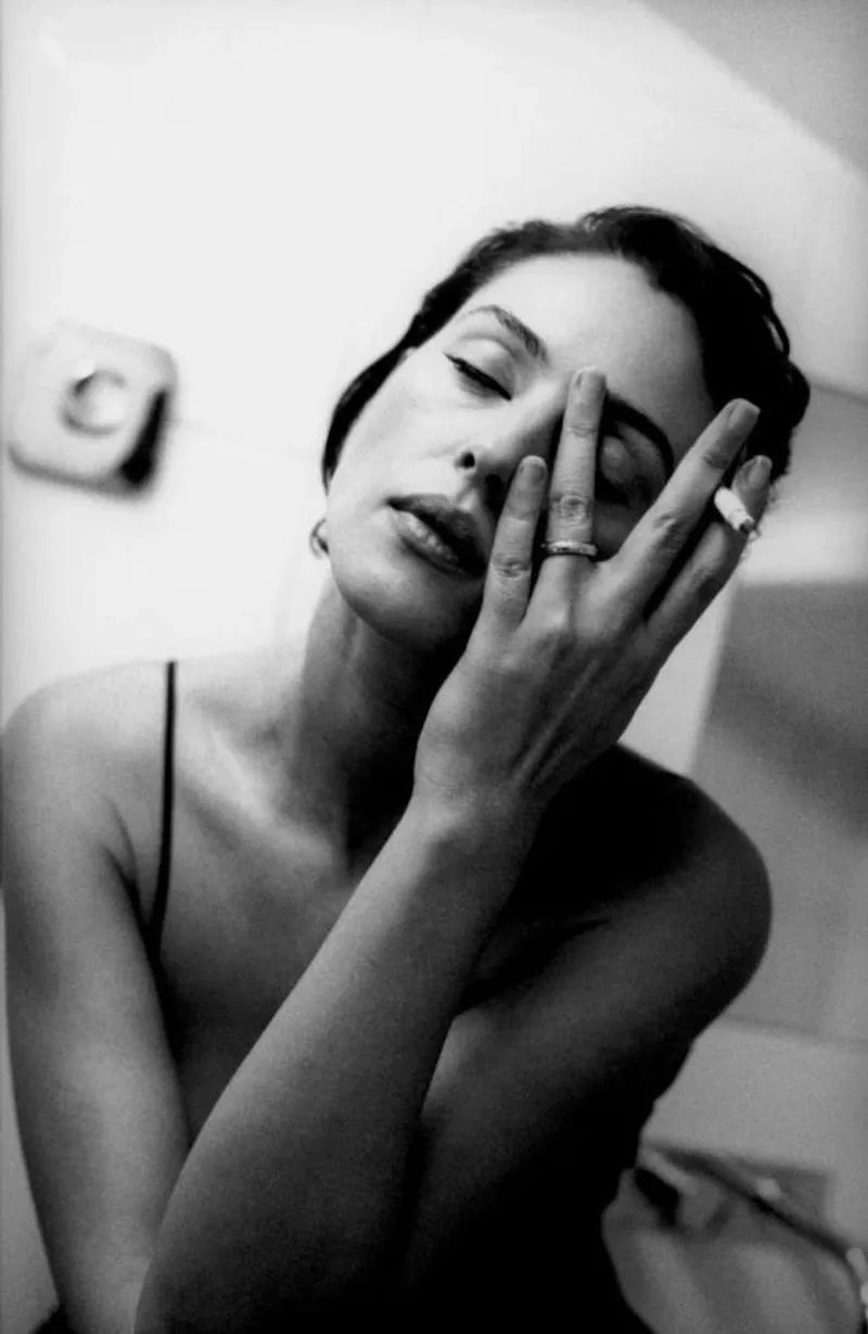 Thumbnail Sensual Elegance: Discover the Beauty of Monica Bellucci by bil-sabab