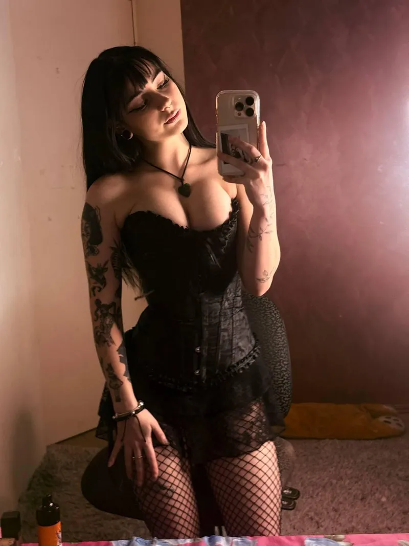 Thumbnail Seductive Skirt Moments: Pull Up & Embrace by swagmiester19