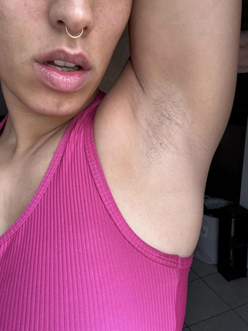 Thumbnail Seductive Scent: Experience Armpit Fetish Bliss