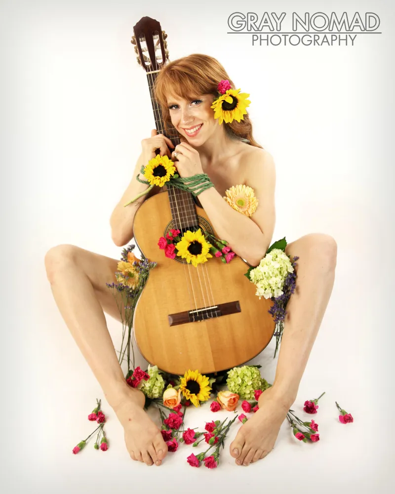 Thumbnail Flower Child: Embracing Natural Beauty
