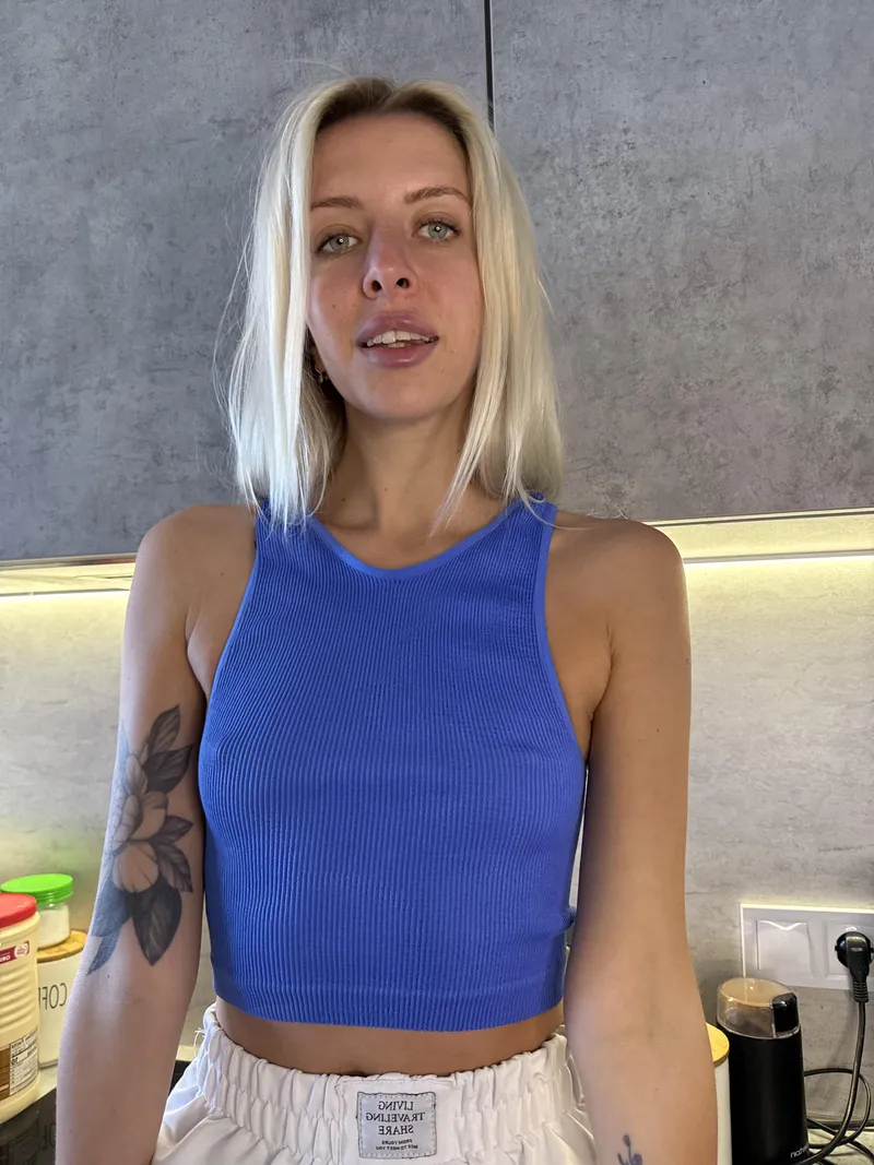 Thumbnail Braless Blonde Intrigue - Orygiuster's Tempting pokies Tales