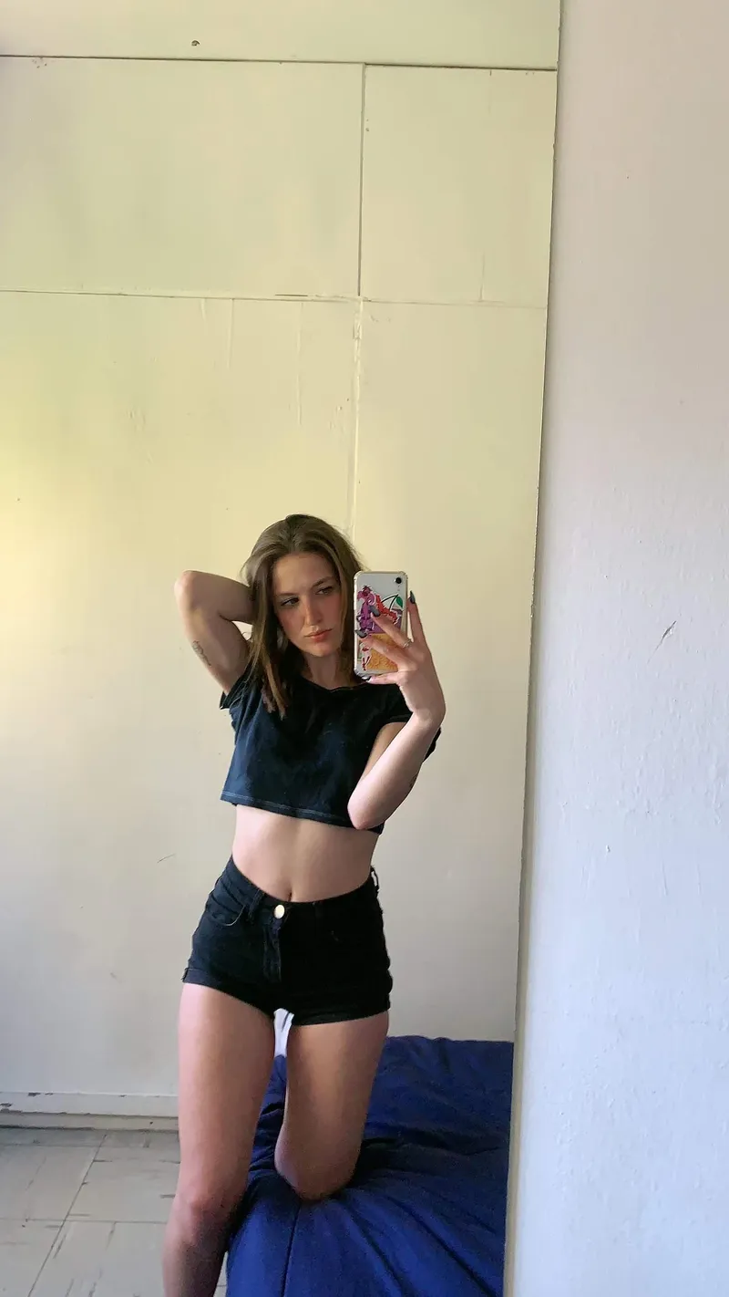 Thumbnail SimplePlastic3939's Coordinated Top and Shorts Moment | croptopgirls