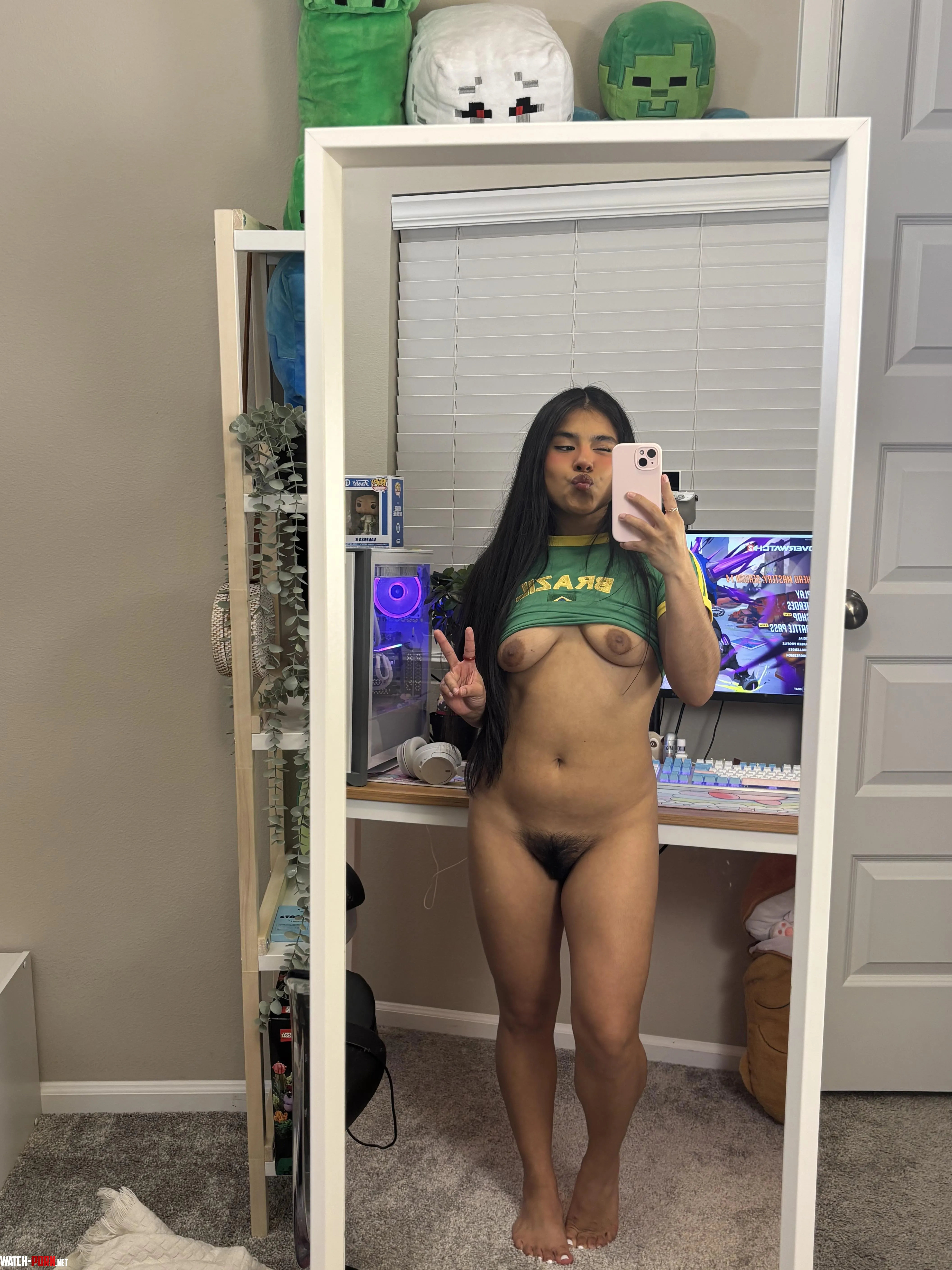 Your daily dose of hairy Latina :) by iitmythrowaway