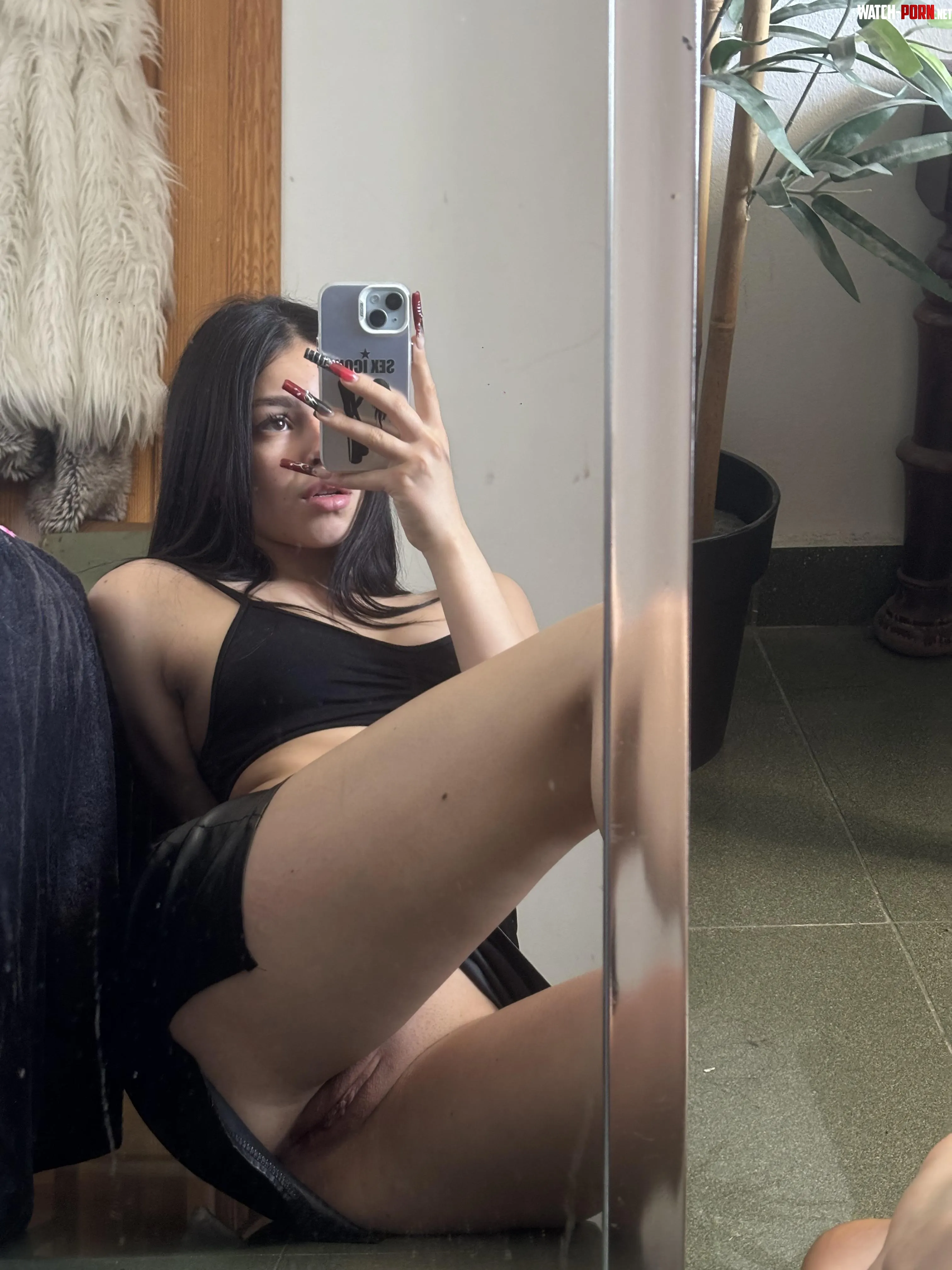 I want to share my new miniskirt here by BubblyStrike4081