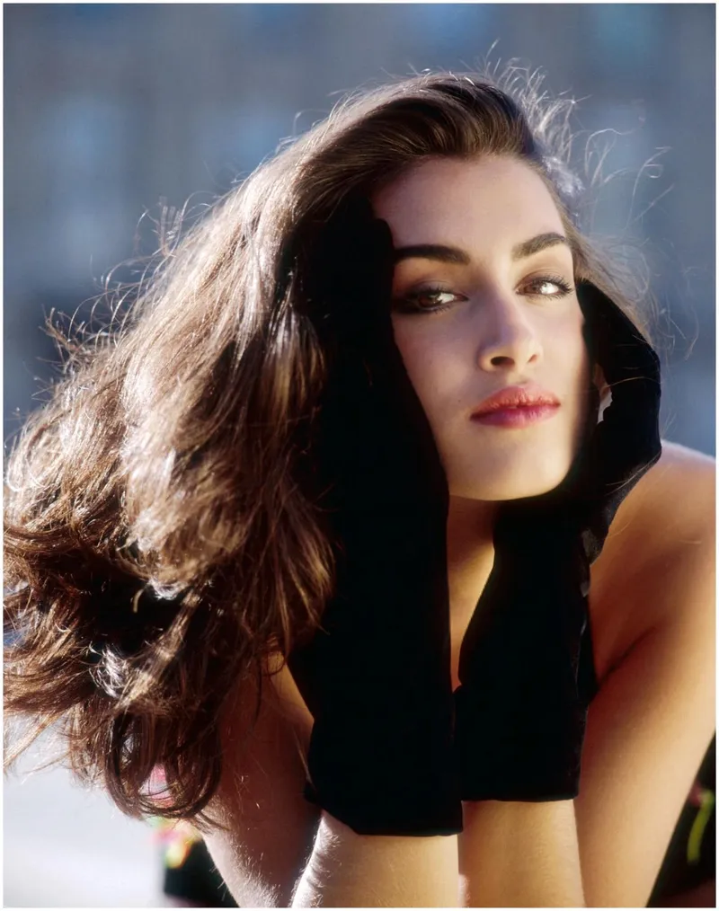 Thumbnail Dive into the World of Yasmeen Ghauri by bil-sabab | Models