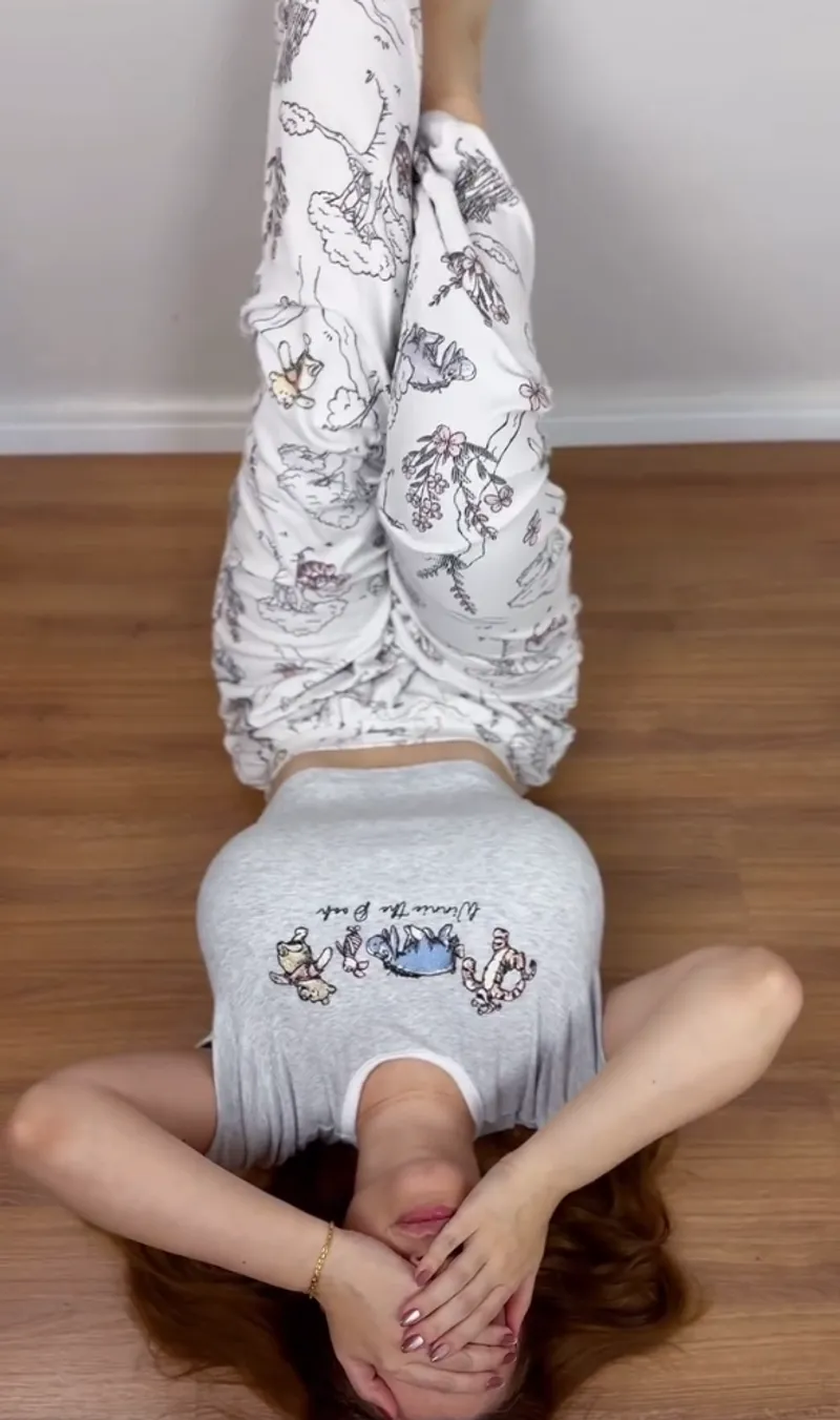 Thumbnail Upside Down Moments: A Unique Perspective by Desecr8or