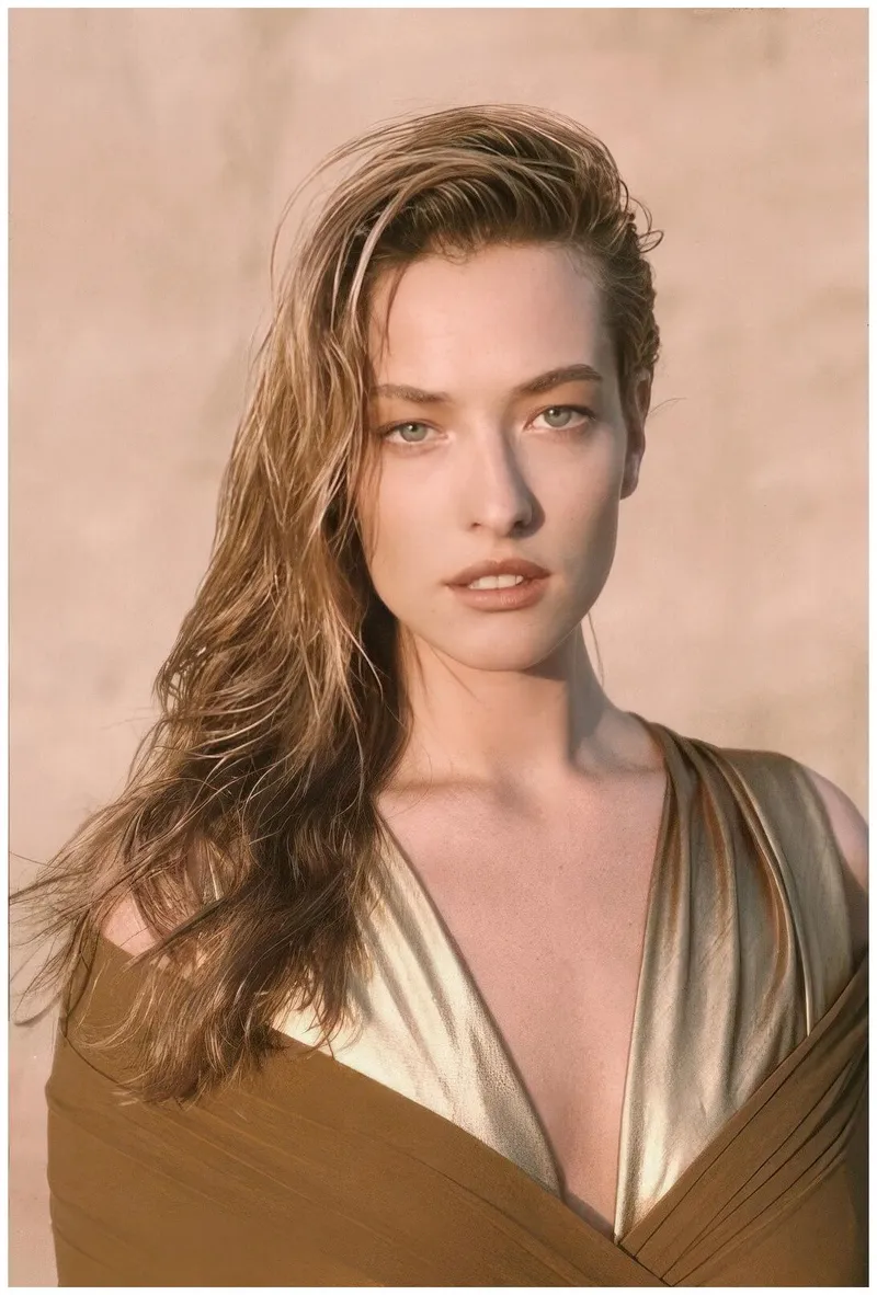 Thumbnail Rediscovering Tatjana Patitz: A Model's Captivating Journey by bil-sabab