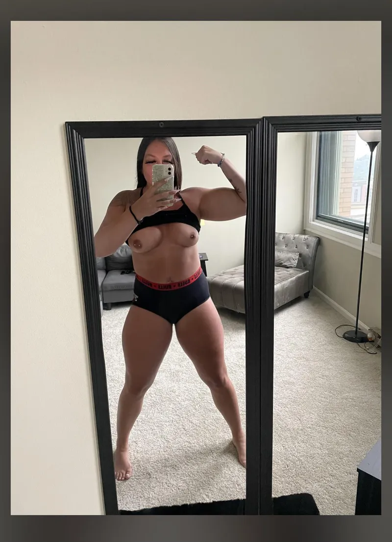 Thumbnail MuscularBabe Shares Gym Pumping Tips for FBB Enthusiasts